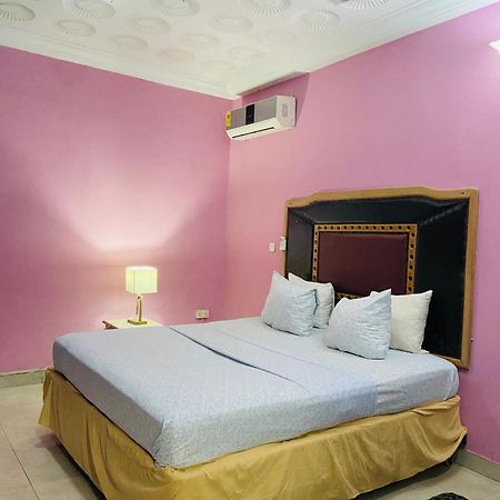 Heaven Gate Hotel Akkra Exterior foto